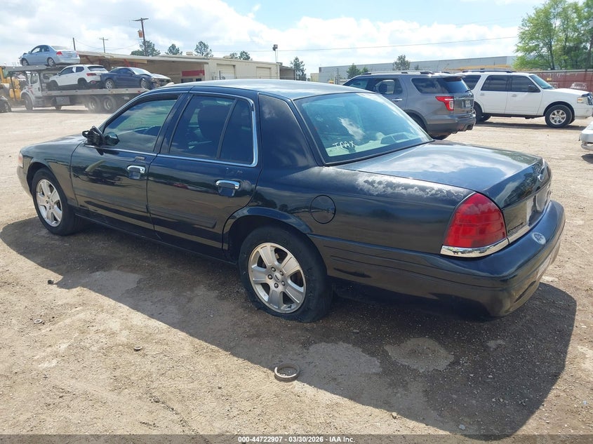 2011 Ford Crown Victoria Lx