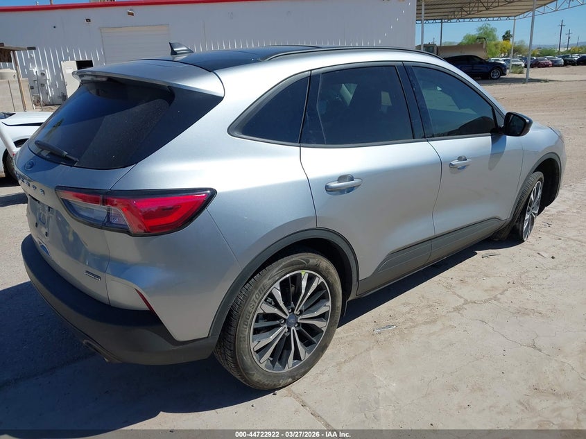 2022 Ford Escape Se Hybrid