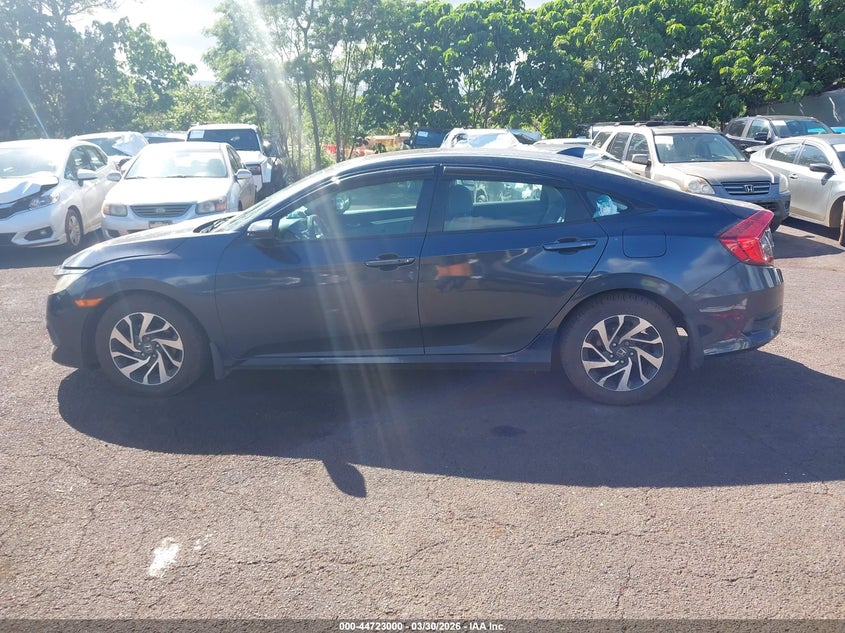 VIN 2HGFC2F78HH521056 2017 HONDA CIVIC EX