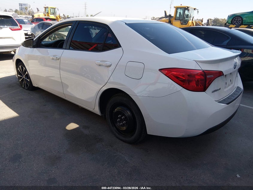 VIN 2T1BURHE6JC984506 2018 TOYOTA COROLLA SE
