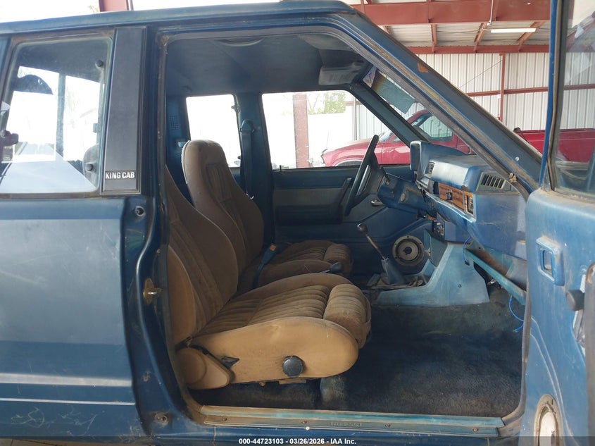 1984 Datsun 720 King Cab 4X4