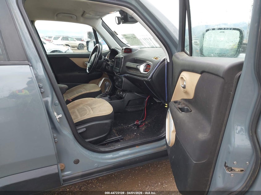 2018 JEEP RENEGADE auction photo 5
