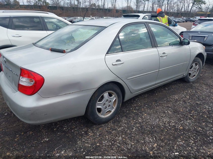2003 Toyota Camry Le
