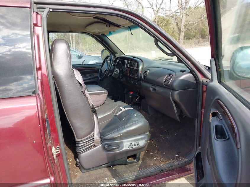 2000 Dodge Ram 1500 St
