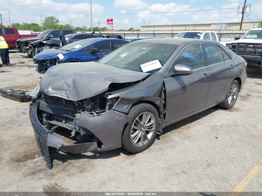 2016 Toyota Camry Se