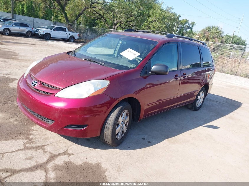 2009 Toyota Sienna Le