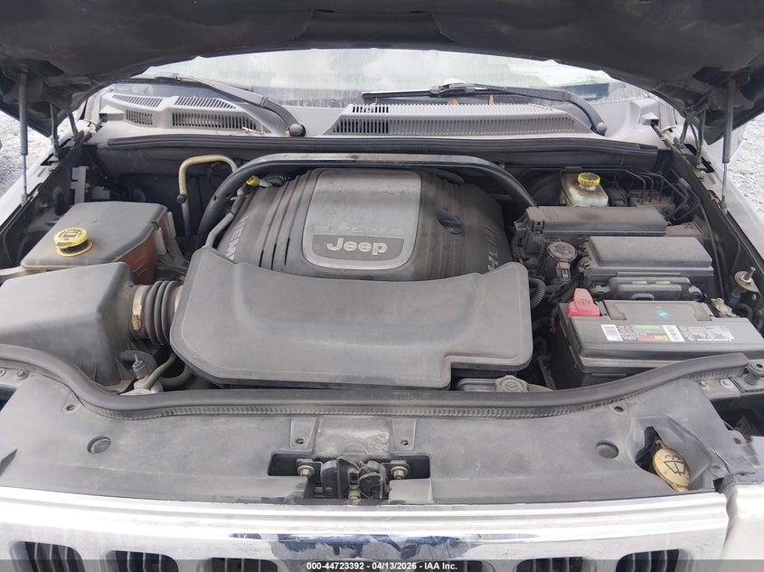 2007 Jeep Commander Limited VIN: 1J8HH582X7C655136 Lot: 44723392