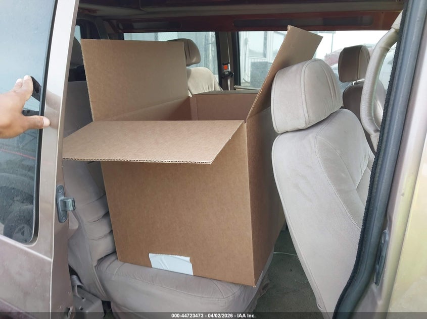 1997 Chevrolet Astro Upfitter Pkg. VIN: 1GBDM19W4VB133783 Lot: 44723473