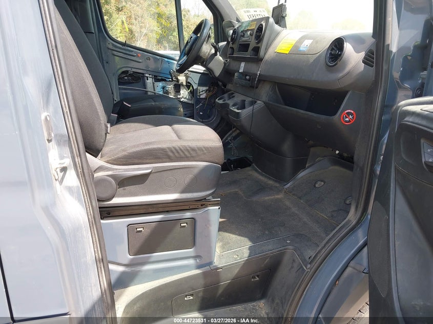 2019 Mercedes-Benz Sprinter 2500 High Roof V6