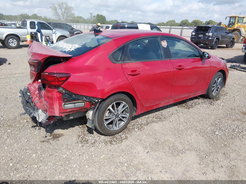 2024 KIA FORTE auction photo 4