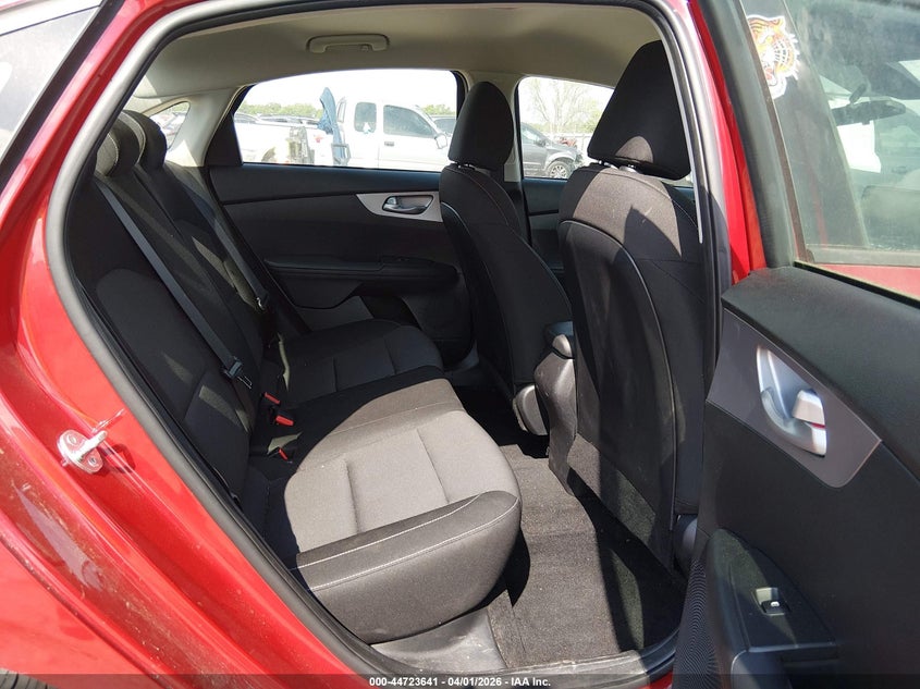 2024 KIA FORTE auction photo 8
