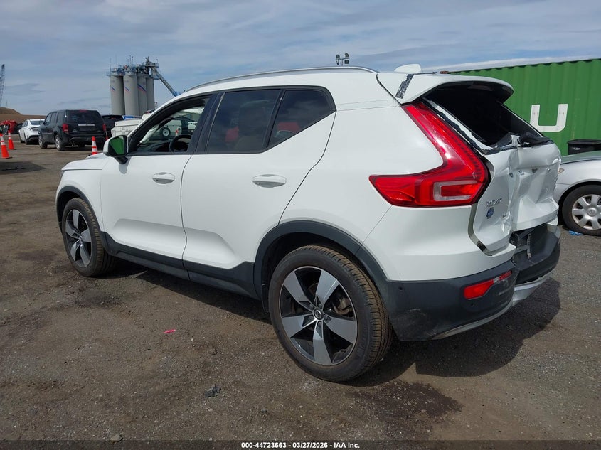 2019 Volvo Xc40 T5 Momentum