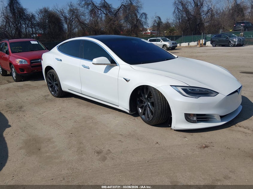 2020 Tesla Model S Long Range Dual Motor All-Wheel Drive/Long Range Plus Dual Motor All-Wheel Drive