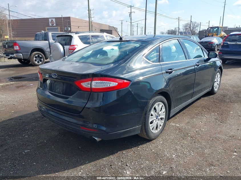 2013 Ford Fusion S