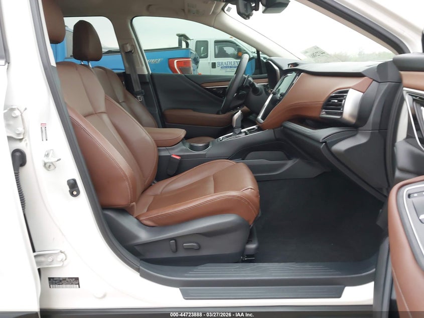 2023 Subaru Outback Touring