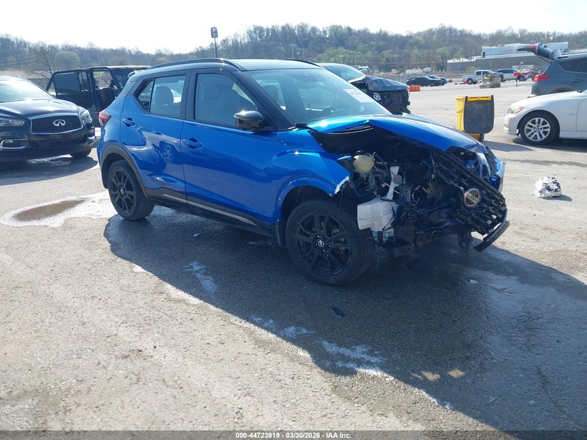 2021 NISSAN KICKS SR XTRONIC CVT