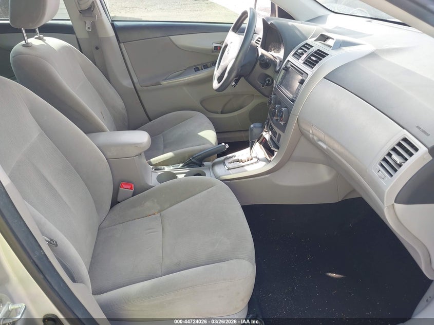 2013 Toyota Corolla Le