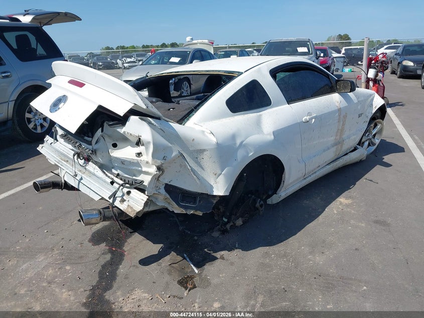 2008 FORD MUSTANG auction photo 4