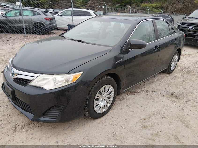2013 Toyota Camry Hybrid Le