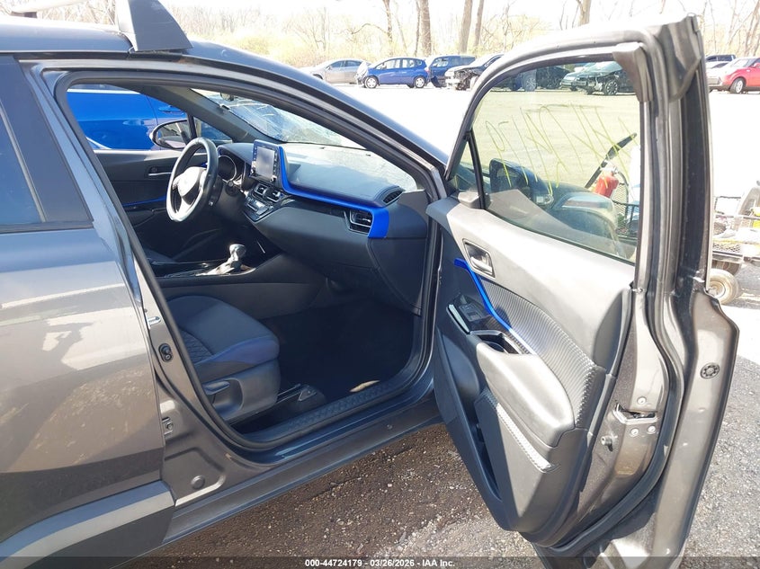 2021 Toyota C-Hr Xle