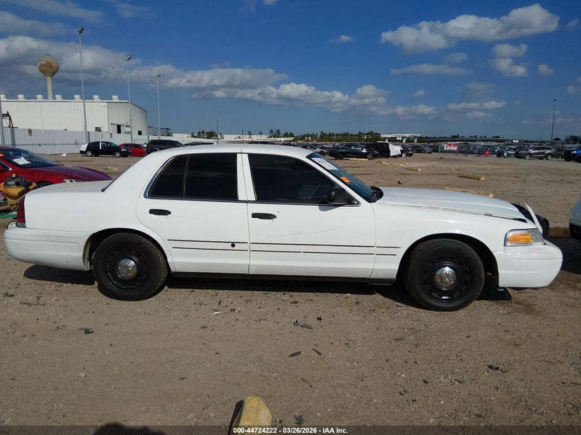 2008 Ford Crown Victoria Standard VIN: 2FAFP73VX8X115925 Lot: 44724222