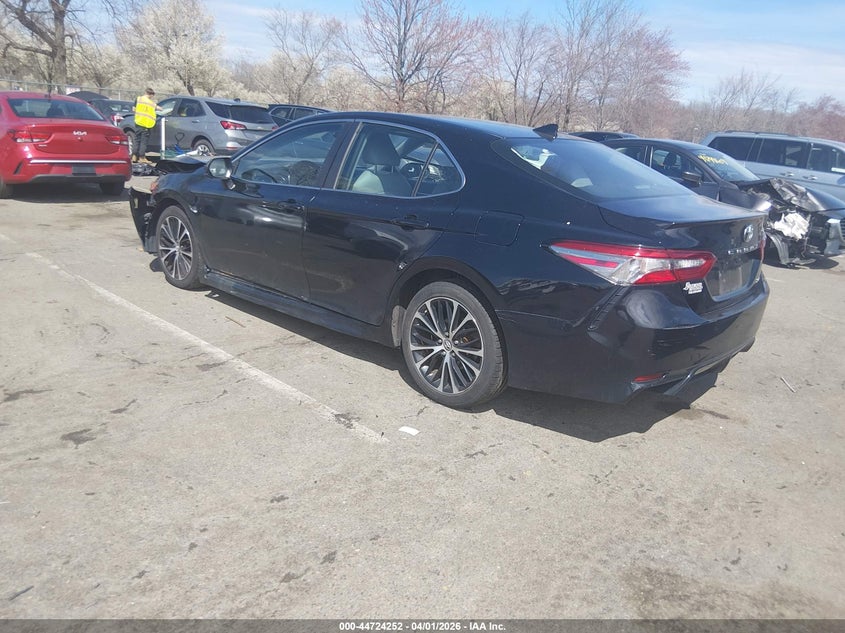 2019 Toyota Camry Se