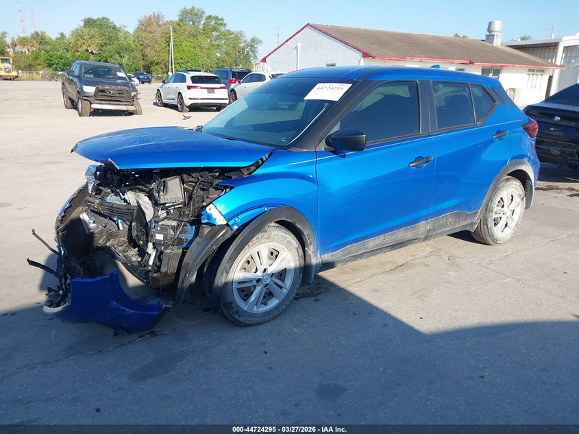 2023 Nissan Kicks S Xtronic Cvt