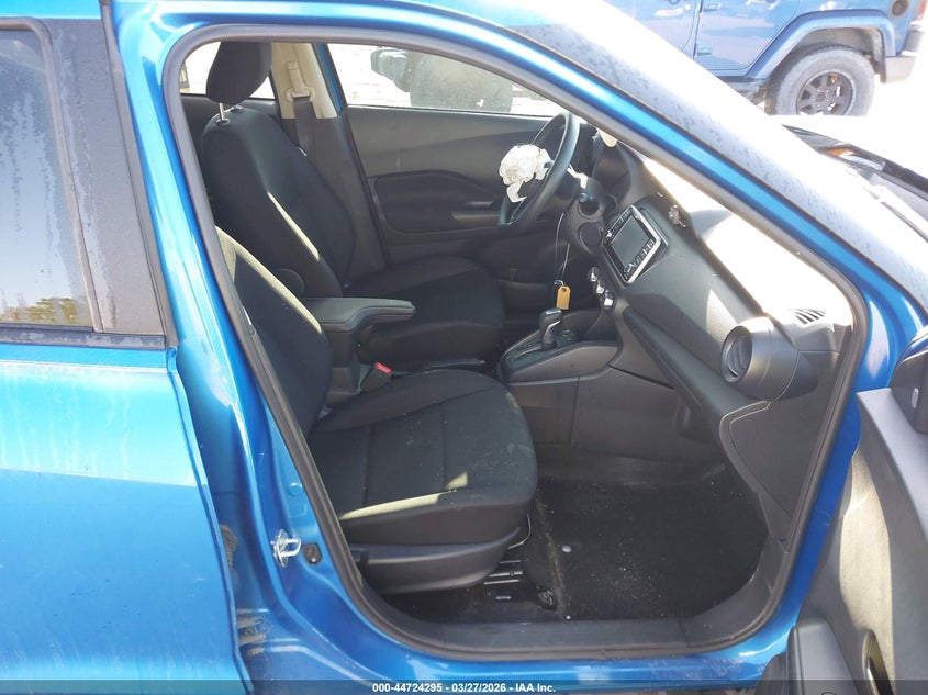 2023 Nissan Kicks S Xtronic Cvt