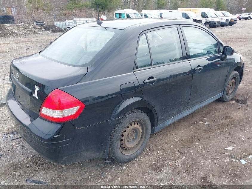 2009 Nissan Versa 1.8S