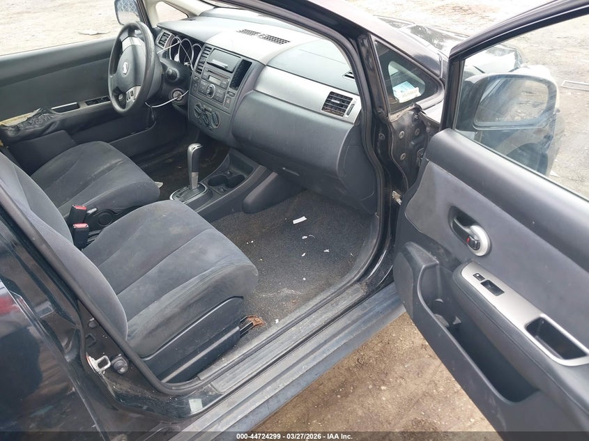 2009 Nissan Versa 1.8S