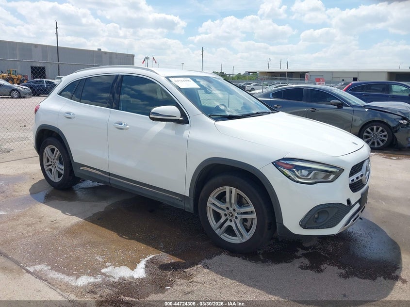 2021 MERCEDES-BENZ GLA 250