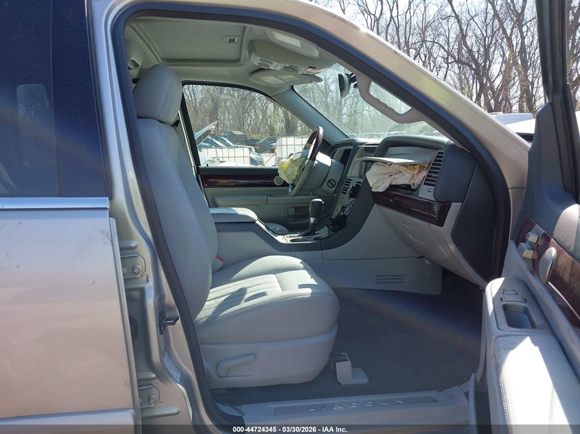 2005 Lincoln Aviator