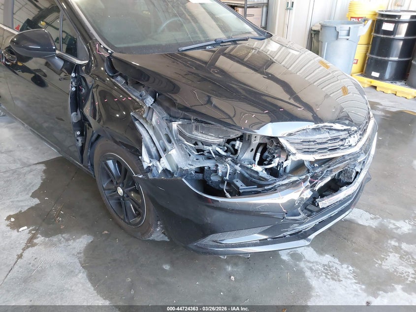 2017 CHEVROLET CRUZE auction photo 6