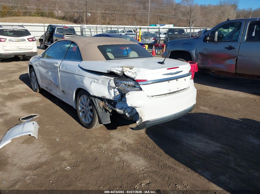 2012 Chrysler 200 Touring