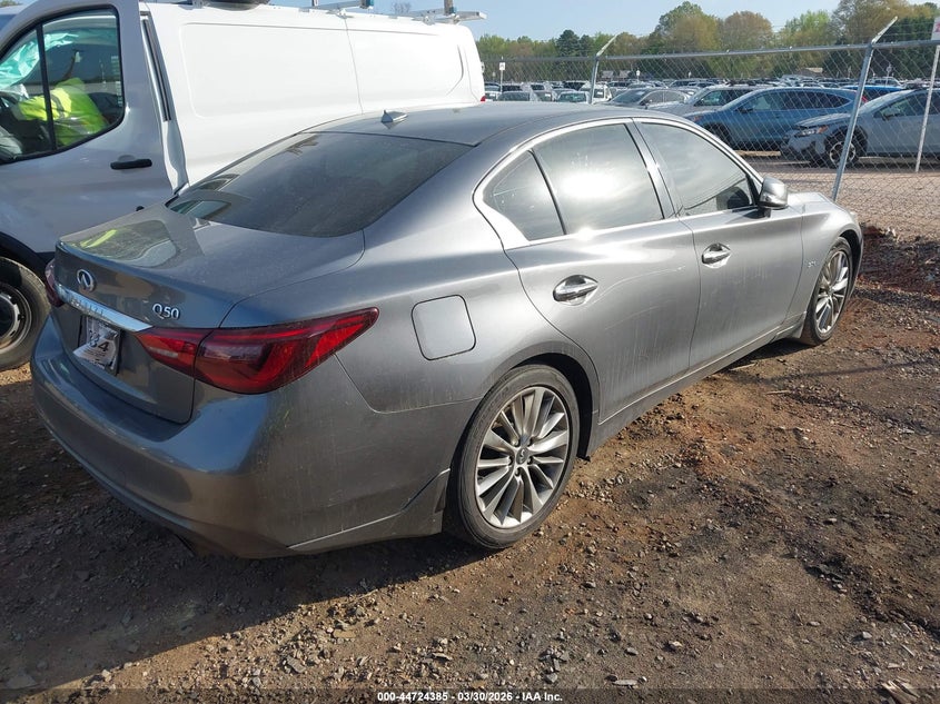 2018 Infiniti Q50 3.0T Luxe