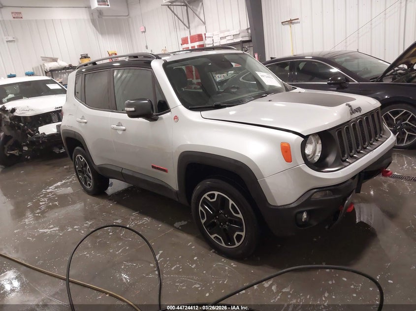 2017 Jeep Renegade Trailhawk 4X4
