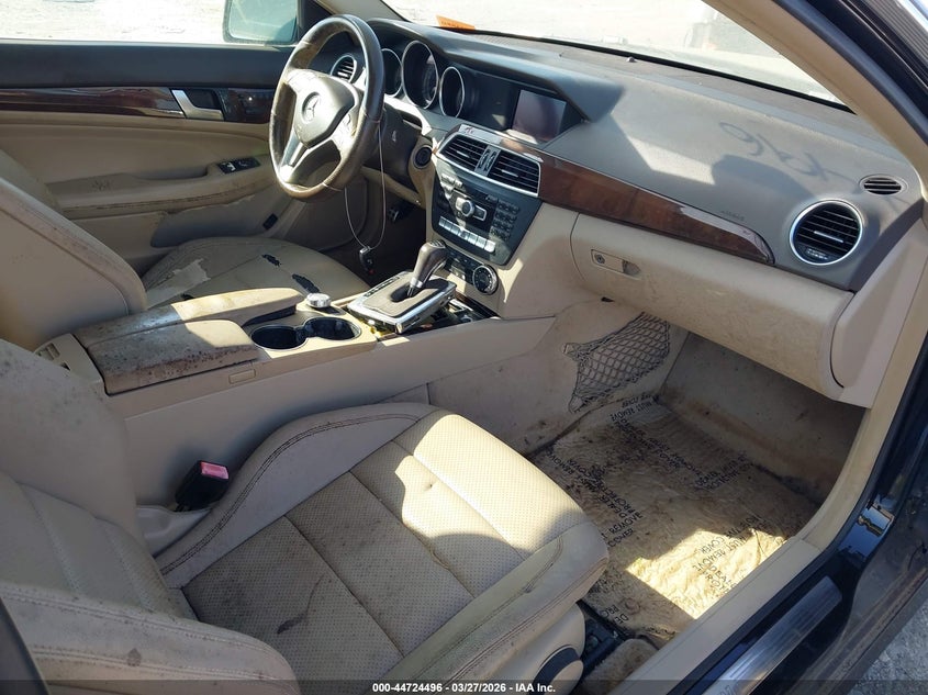 2014 Mercedes-Benz C 250 Sport