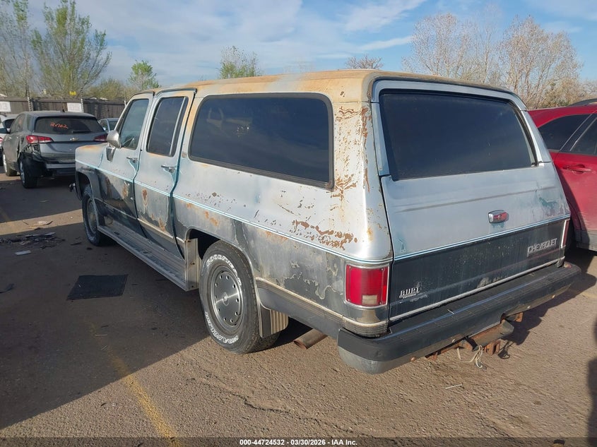 1989 Chevrolet Suburban R2500
