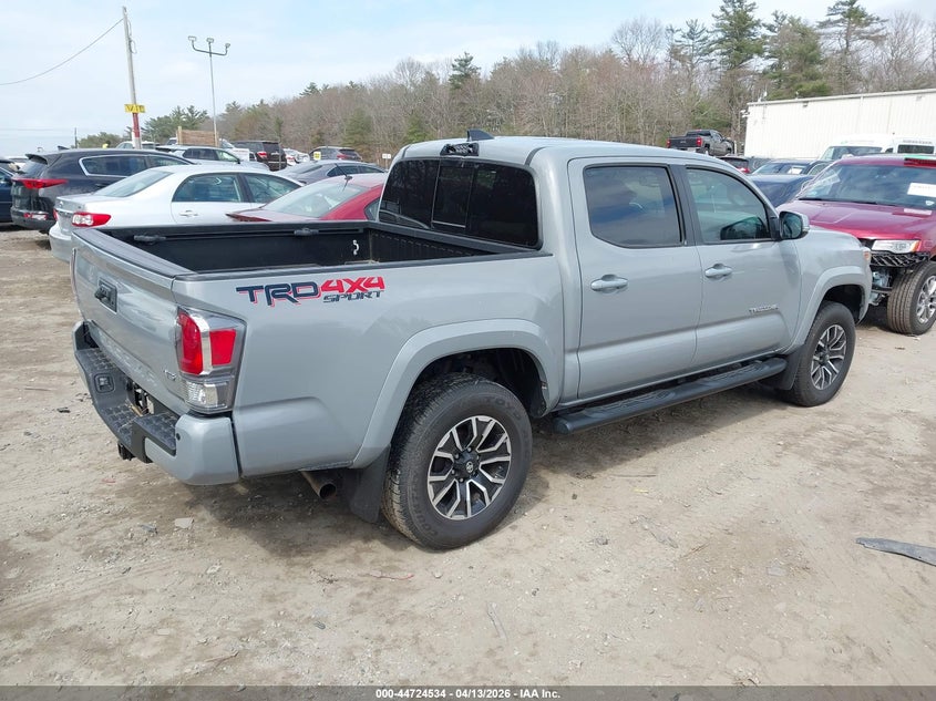 2020 TOYOTA TACOMA auction photo 4
