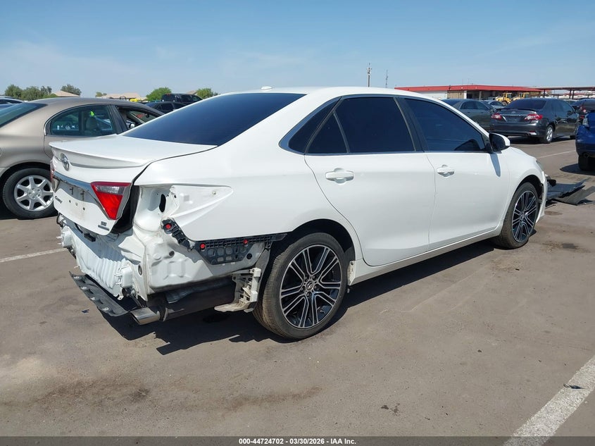 2016 Toyota Camry Se