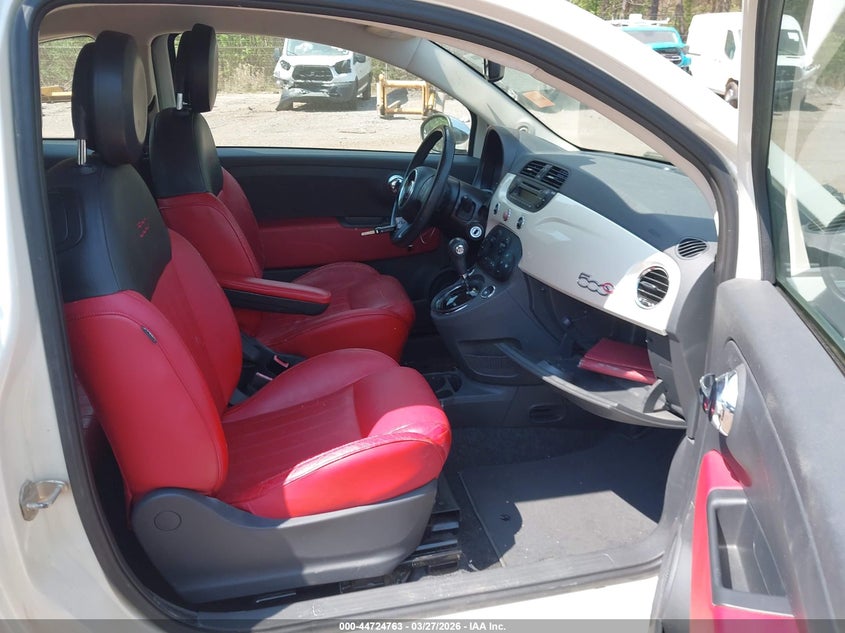 2012 Fiat 500C Lounge