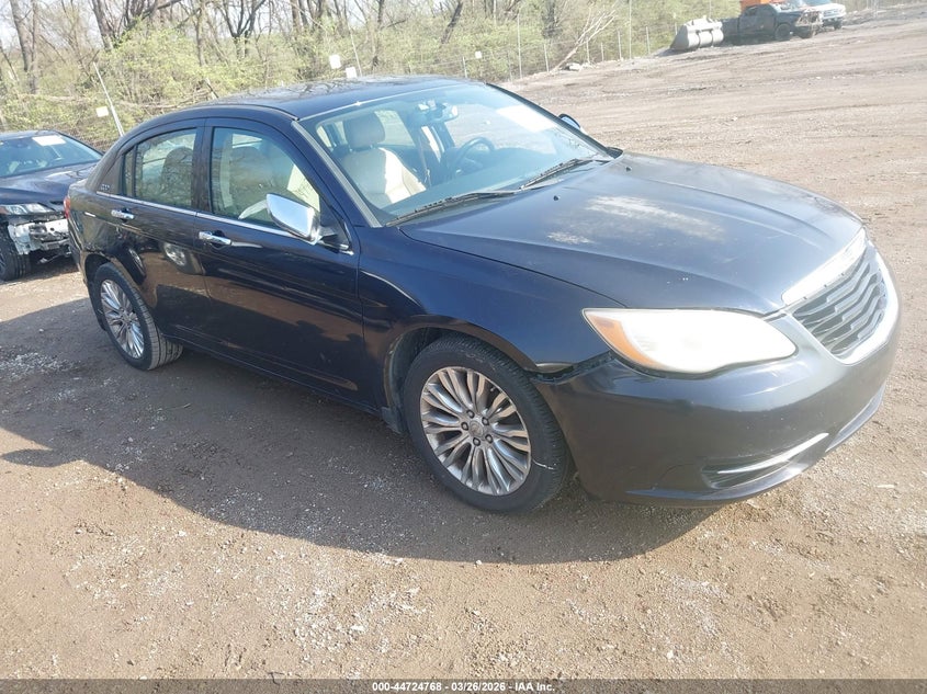 2012 Chrysler 200 Limited