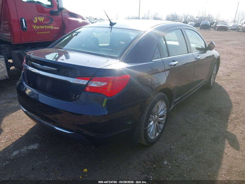 2012 Chrysler 200 Limited