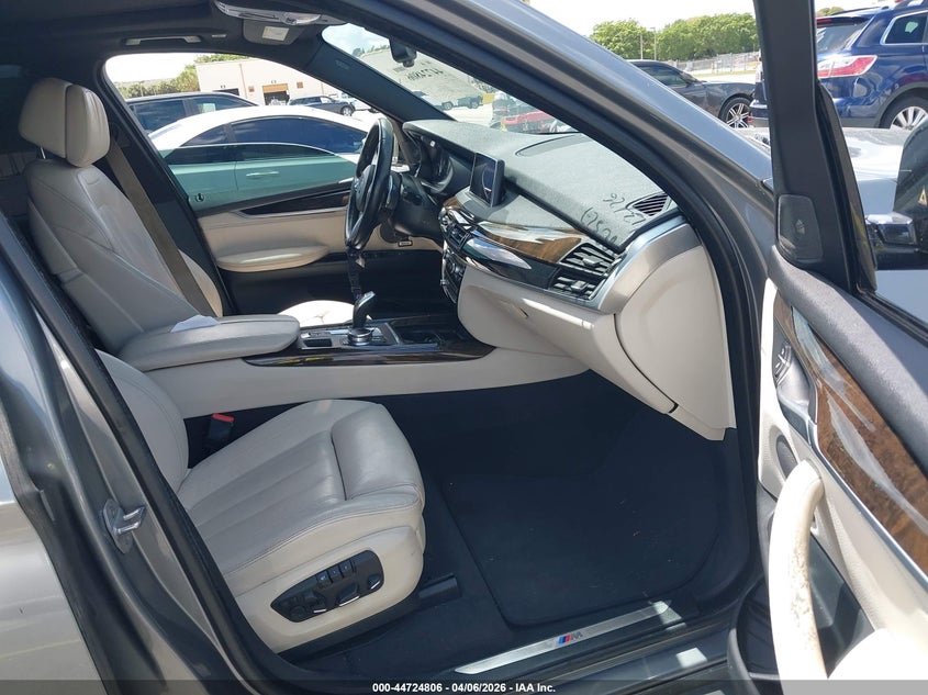 BMW X5 2018 VIN 5UXKR6C52JL080327
