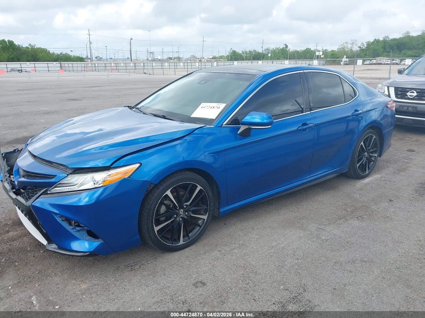 2020 Toyota Camry Xse
