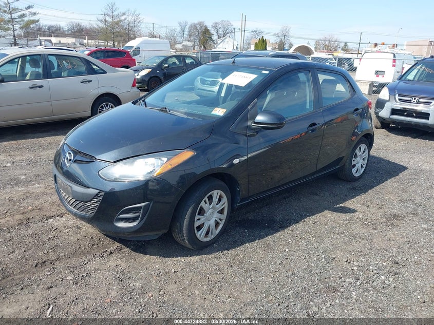 2014 Mazda Mazda2 Sport