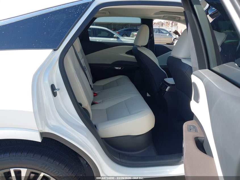 2024 LEXUS RX 350 auction photo 8