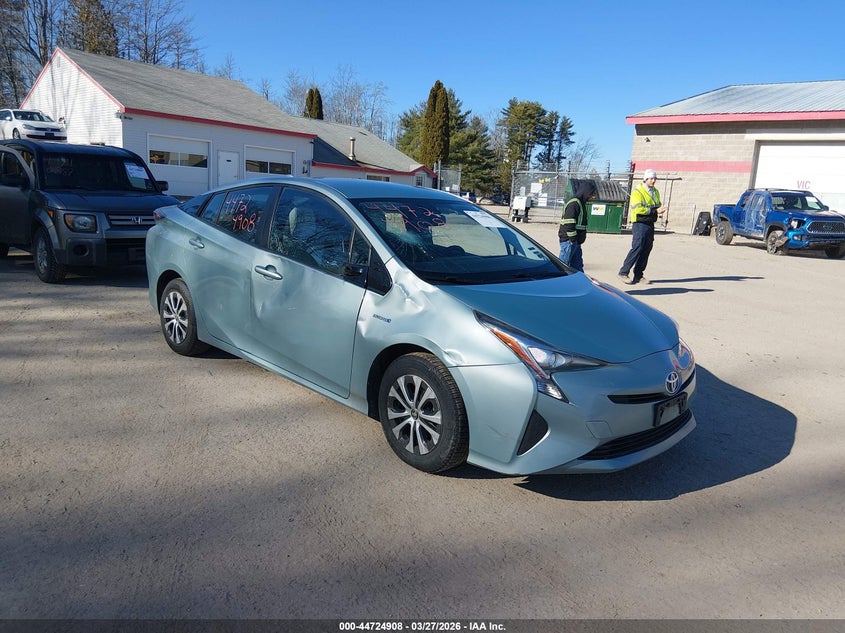 2016 Toyota Prius Four