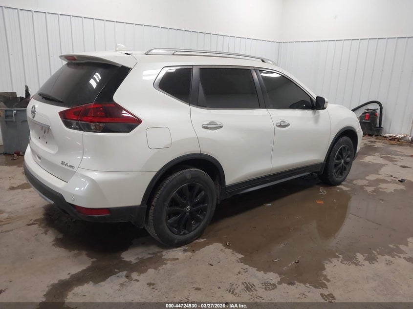 VIN 5N1AT2MV5LC737447 2020 NISSAN ROGUE SV INTELLIGENT AWD