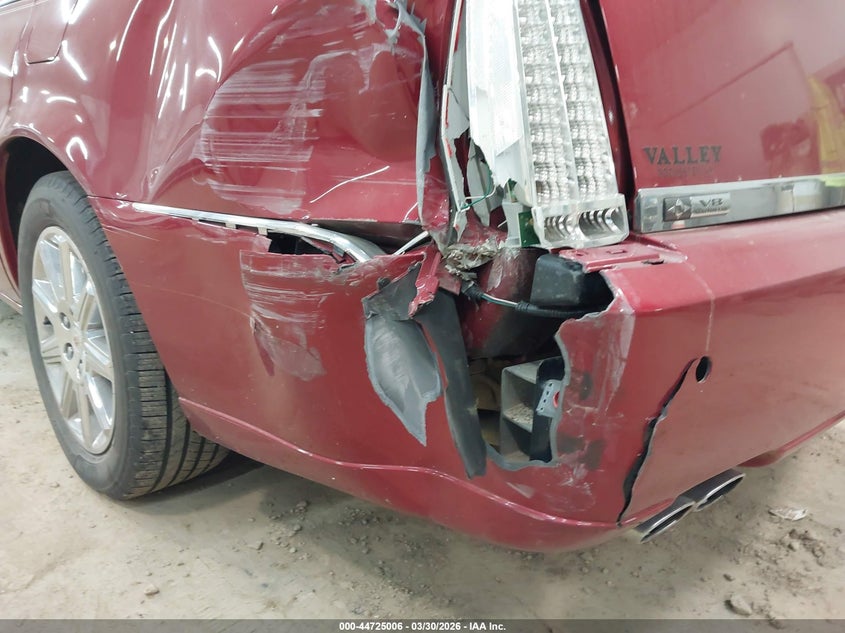 2009 Cadillac Dts 1Sd VIN: 1G6KD57Y29U108764 Lot: 44725006